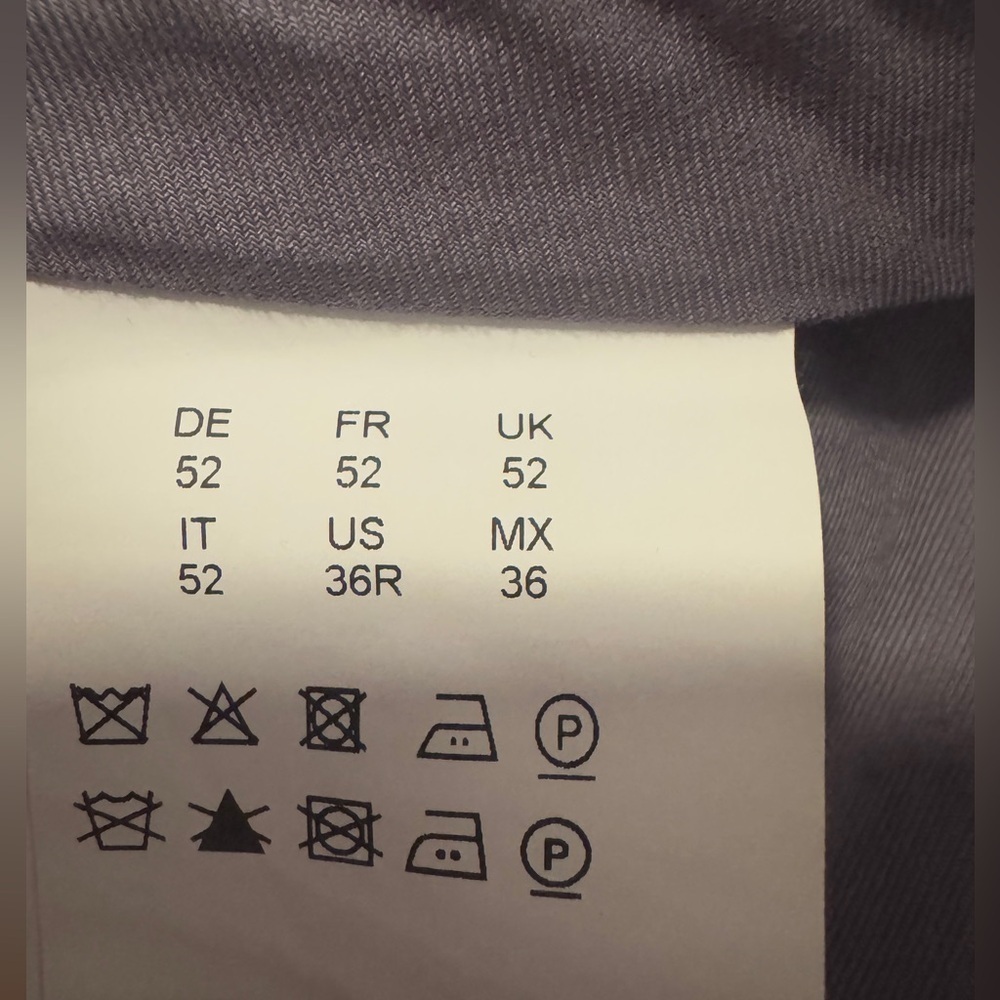 Men’s Gray Hugo Boss Slacks - Picture 4 of 6